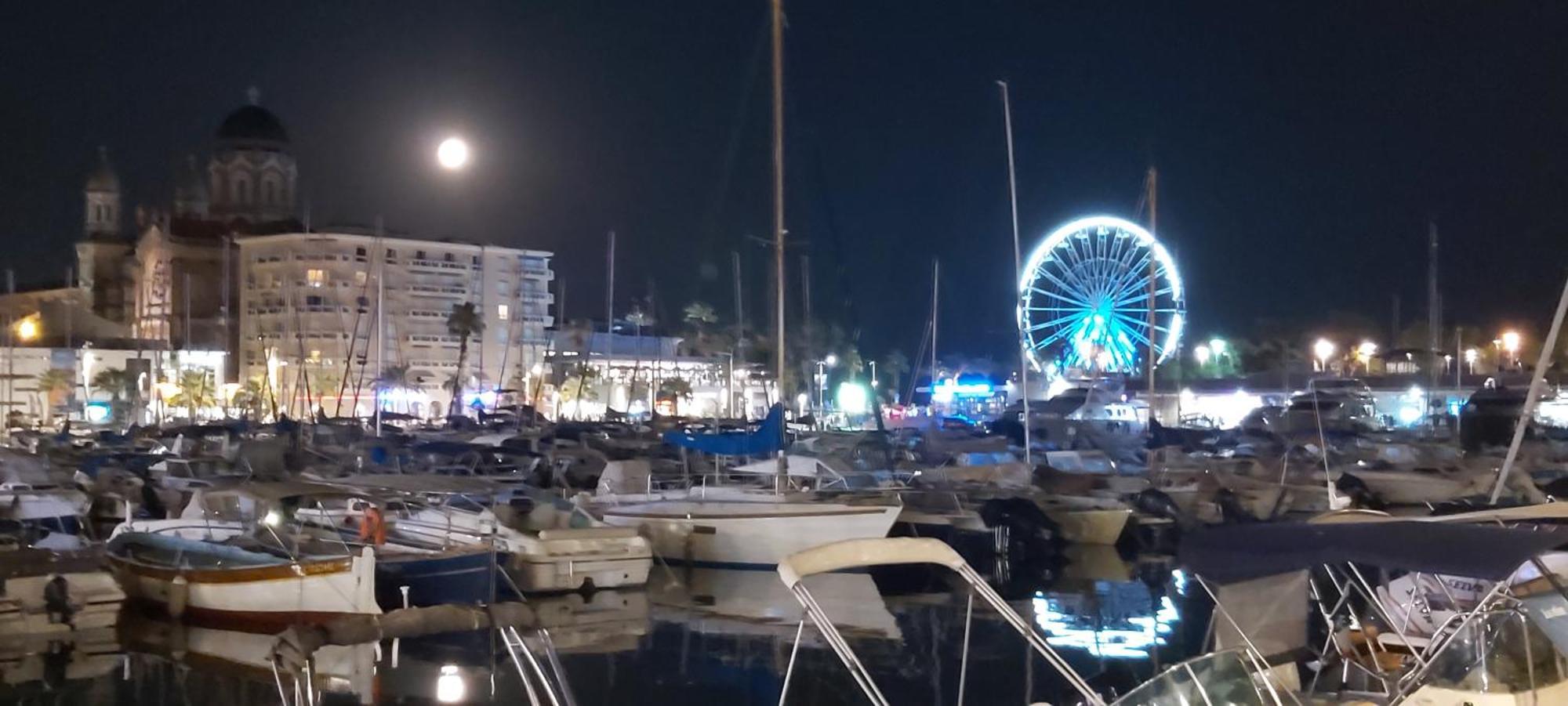 Sublime Vue Mer,Parking,Wifi Fréjus エクステリア 写真