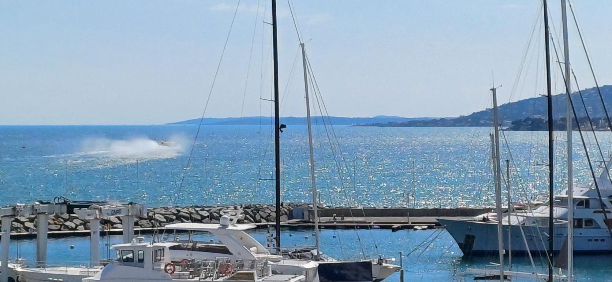 Sublime Vue Mer,Parking,Wifi Fréjus エクステリア 写真